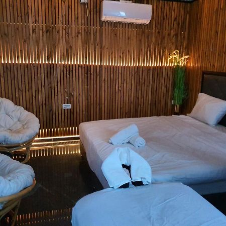 אילבן Eleven Spa Suites Jerusalem Eksteriør bilde