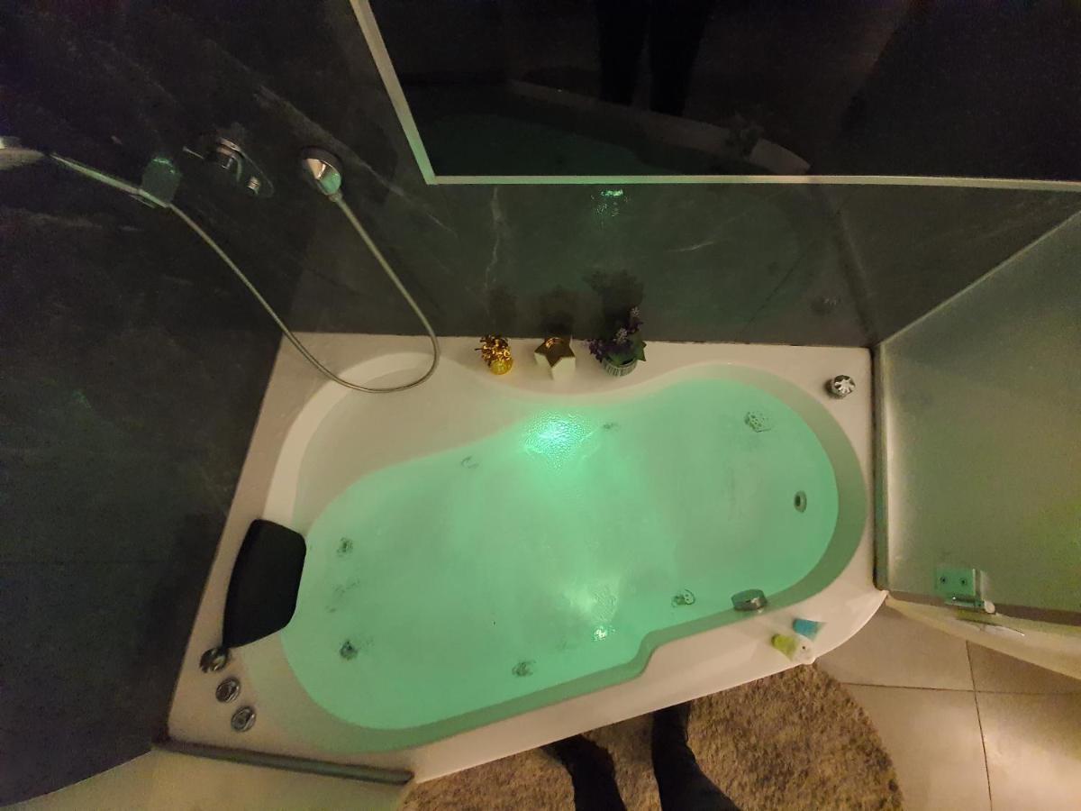 אילבן Eleven Spa Suites Jerusalem Eksteriør bilde