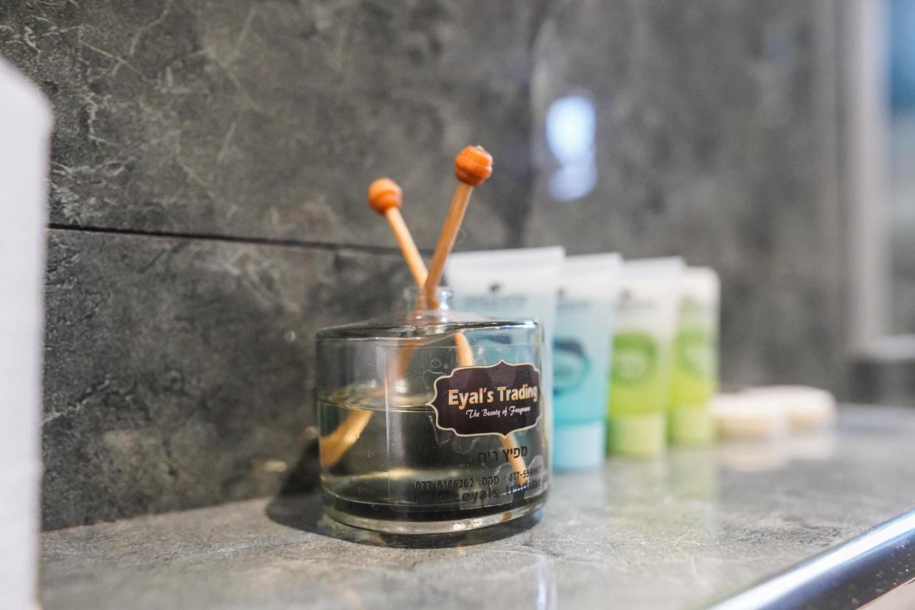 אילבן Eleven Spa Suites Jerusalem Eksteriør bilde